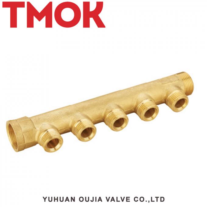 製造多岐管で使用される真鍮色
